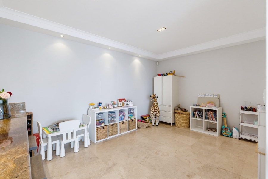 3 Bedroom Property for Sale in Higgovale Western Cape